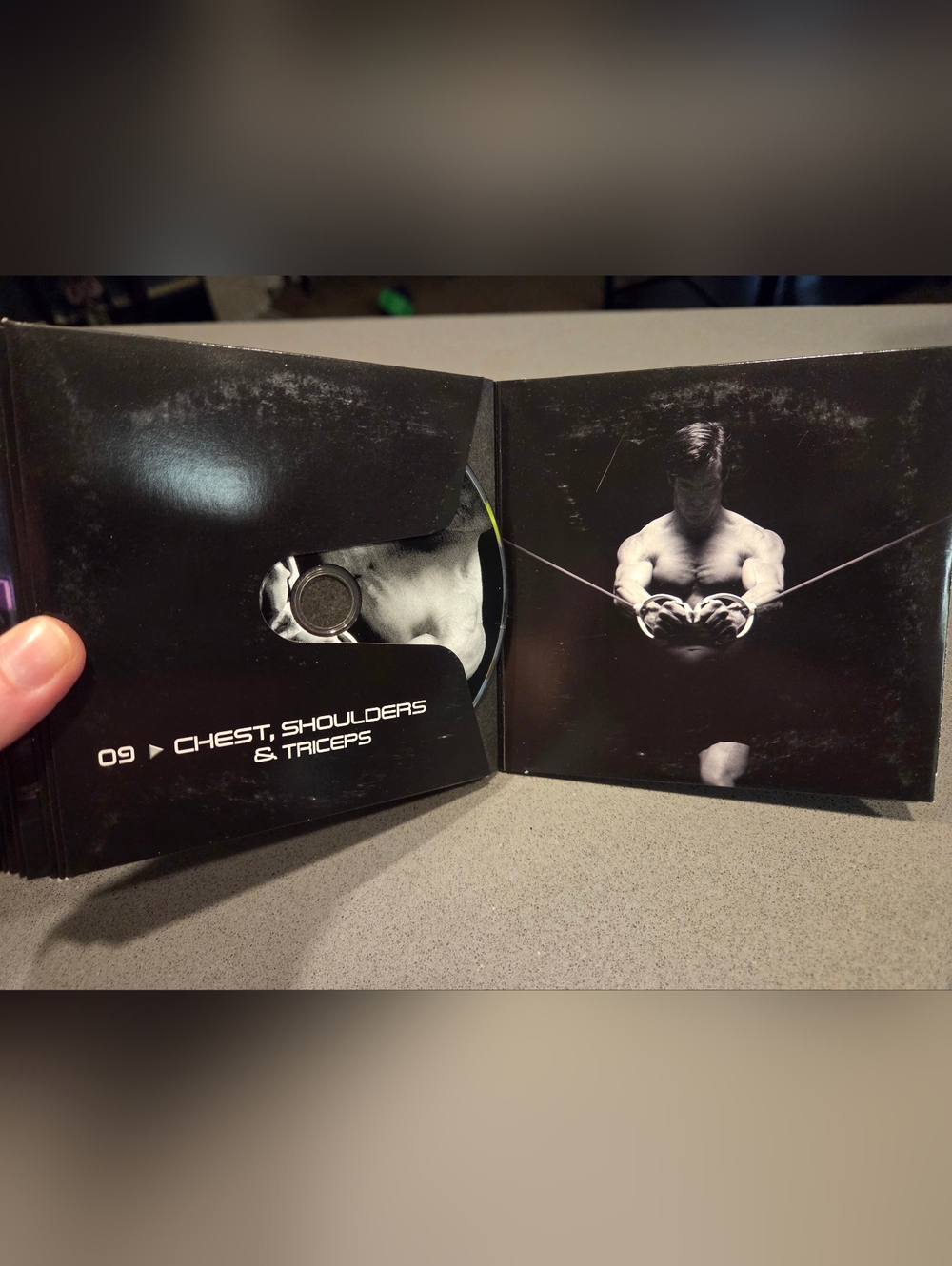 P90X Extreme Home Fitness Workout Set DVDs - Picture 5 of 5